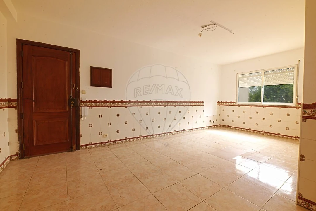 Apartamento T3 para Venda em Santo Antonio da Charneca Foto 11