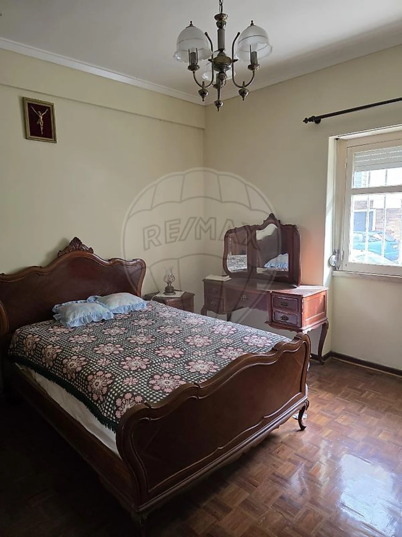 Apartamento T1 para Venda em Algueirão-Mem Martins Foto 1