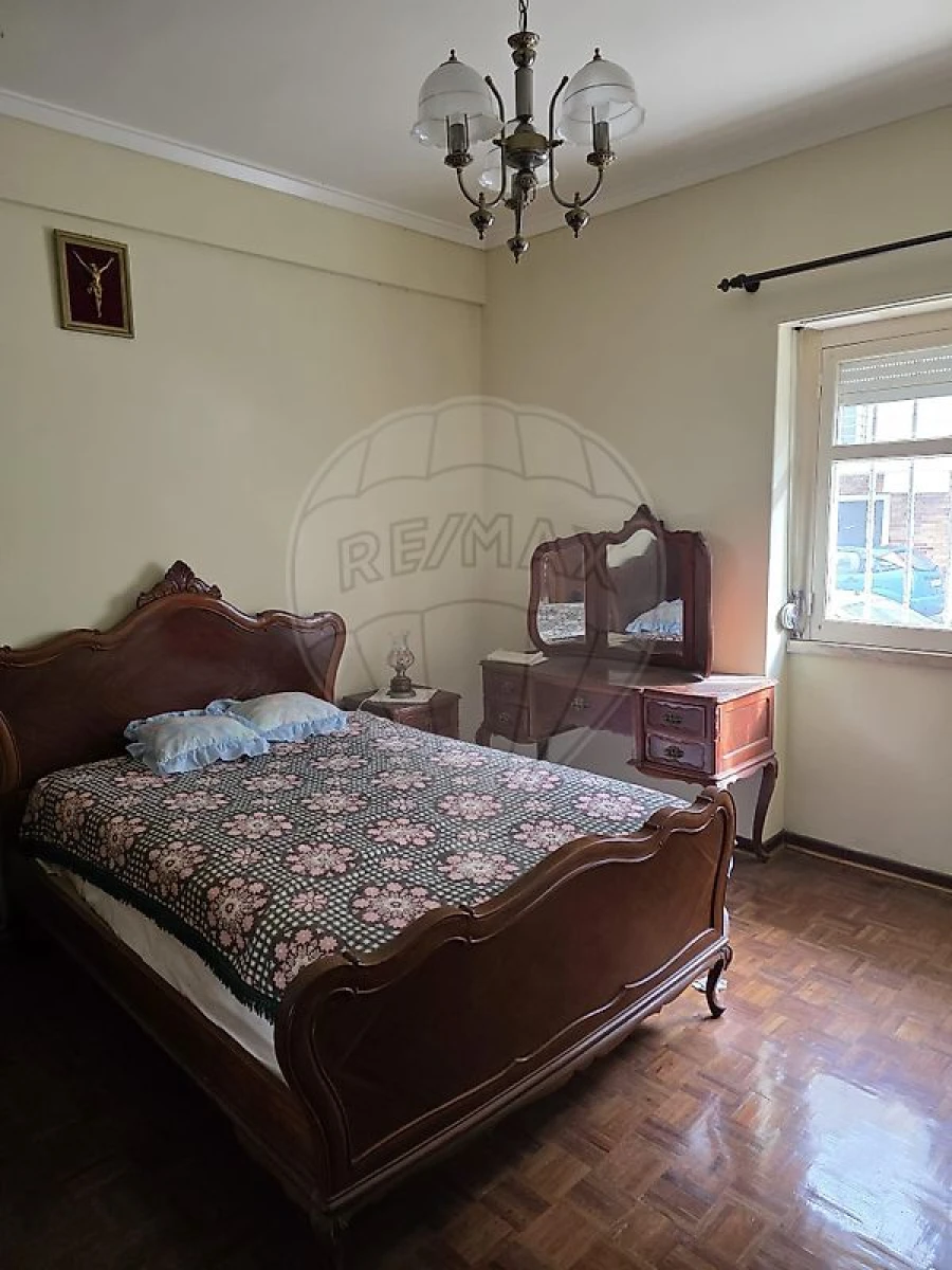 Apartamento T1 para Venda em Algueirão-Mem Martins