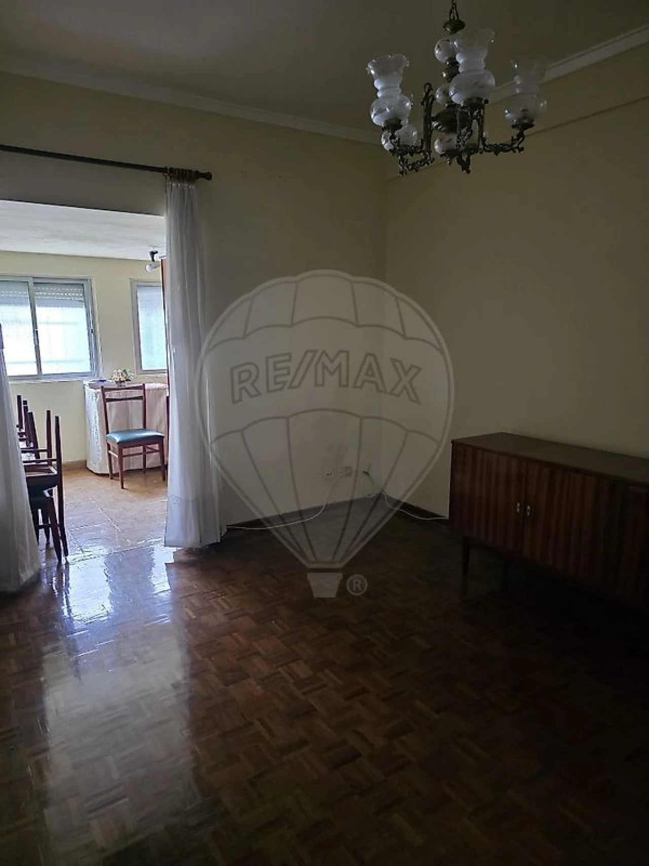 Apartamento T1 para Venda em Algueirão-Mem Martins Foto 2