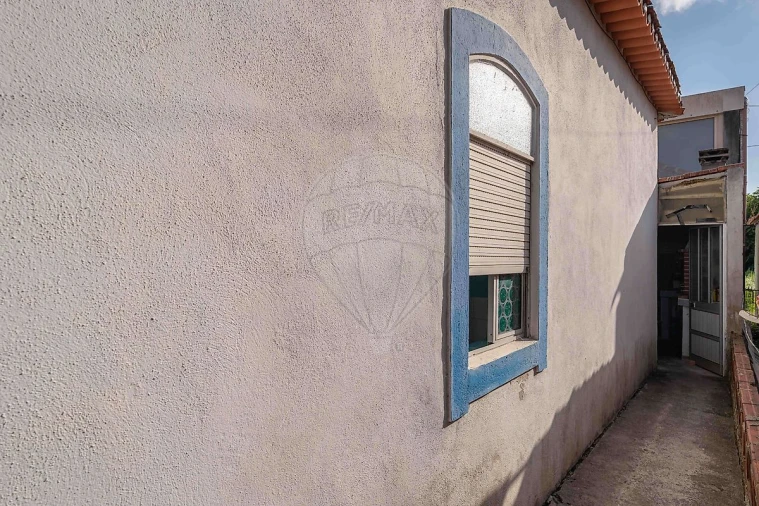 Moradia T3 para Venda em Granja do Ulmeiro Foto 22