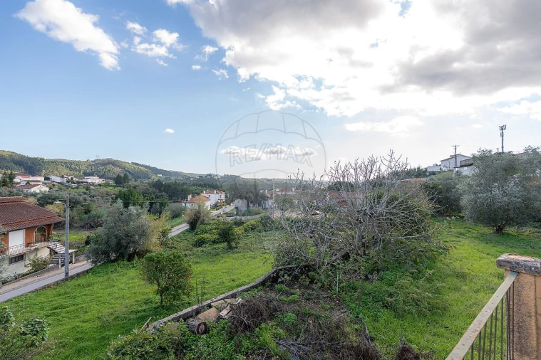 Moradia T2 para Venda em Eiras e São Paulo de Frades Foto 6