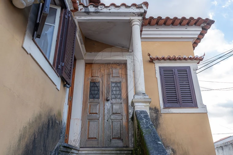 Moradia T2 para Venda em Eiras e São Paulo de Frades Foto 4