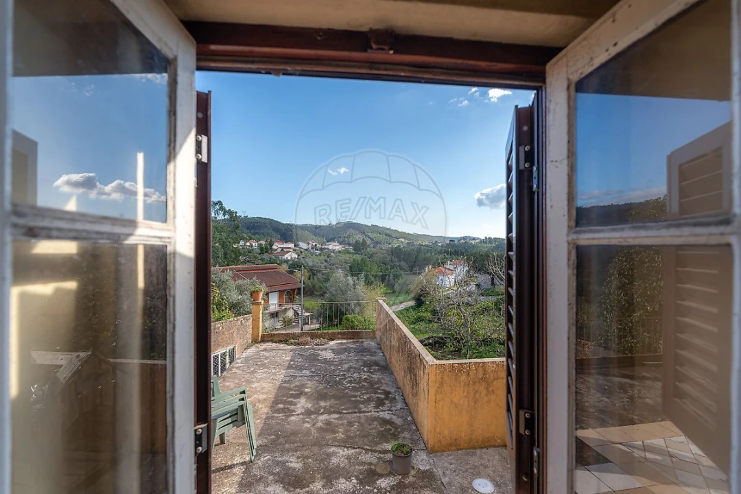 Moradia T2 para Venda em Eiras e São Paulo de Frades Foto 10