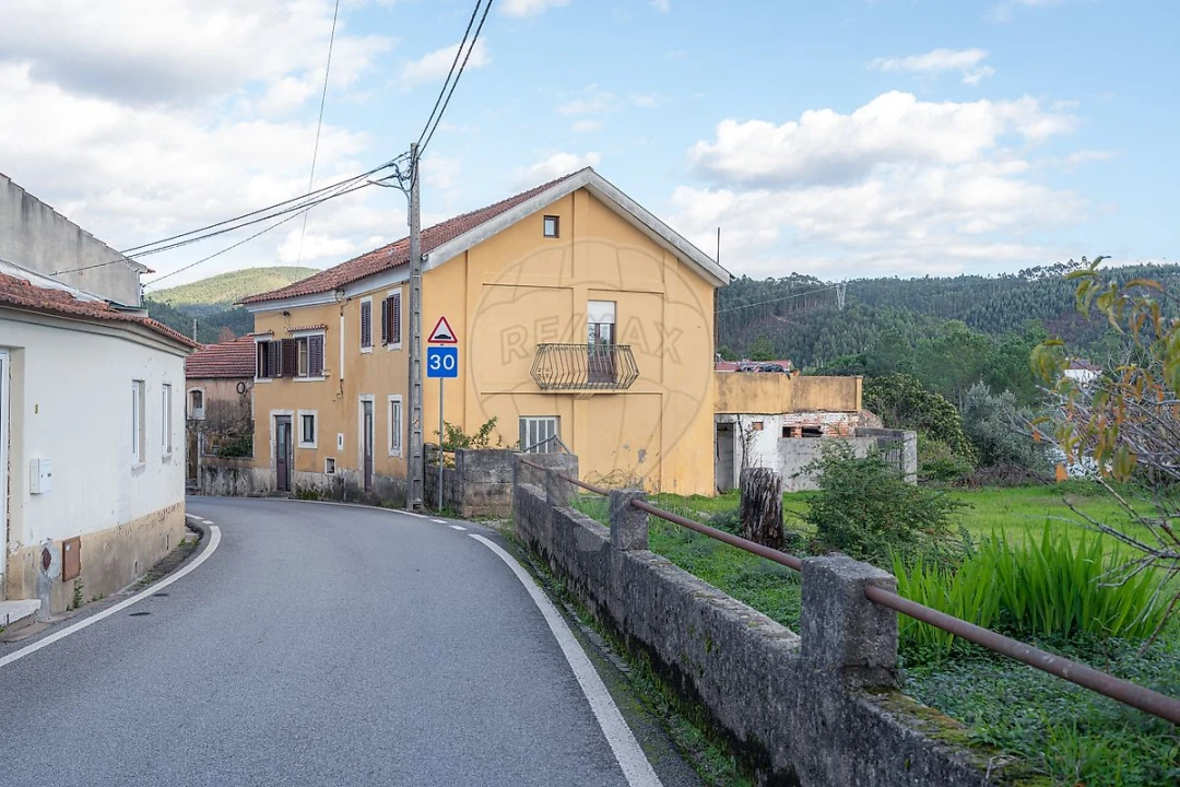 Moradia T2 para Venda em Eiras e São Paulo de Frades Foto 36