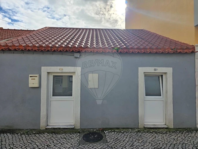 Moradia T3 para Venda em Vialonga