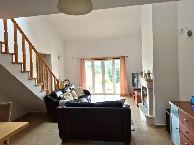 Moradia T3 para Venda em Alfeizerão Foto 11