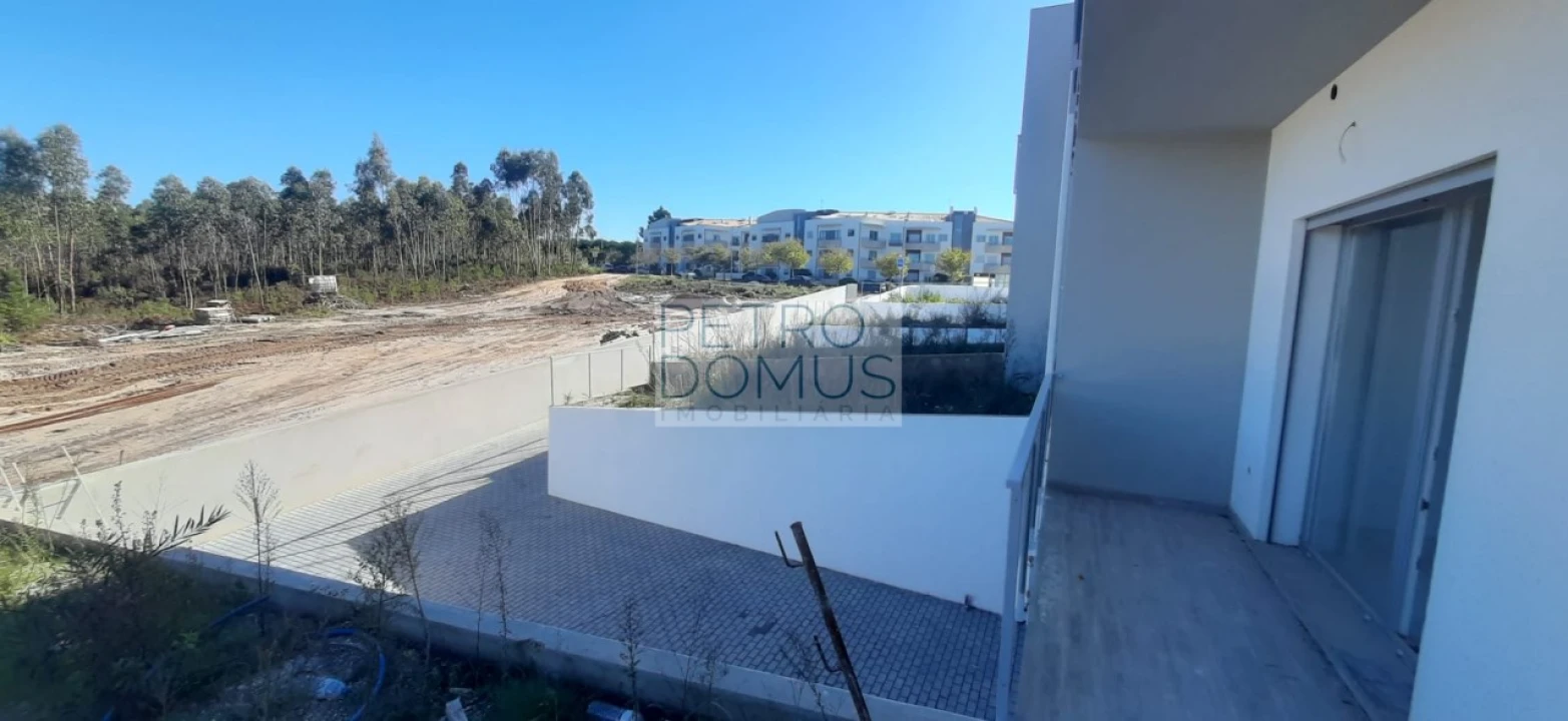 Moradia T4 para Venda em Leiria, Pousos, Barreira e Cortes Foto 9