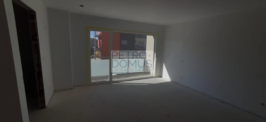 Moradia T4 para Venda em Leiria, Pousos, Barreira e Cortes Foto 10