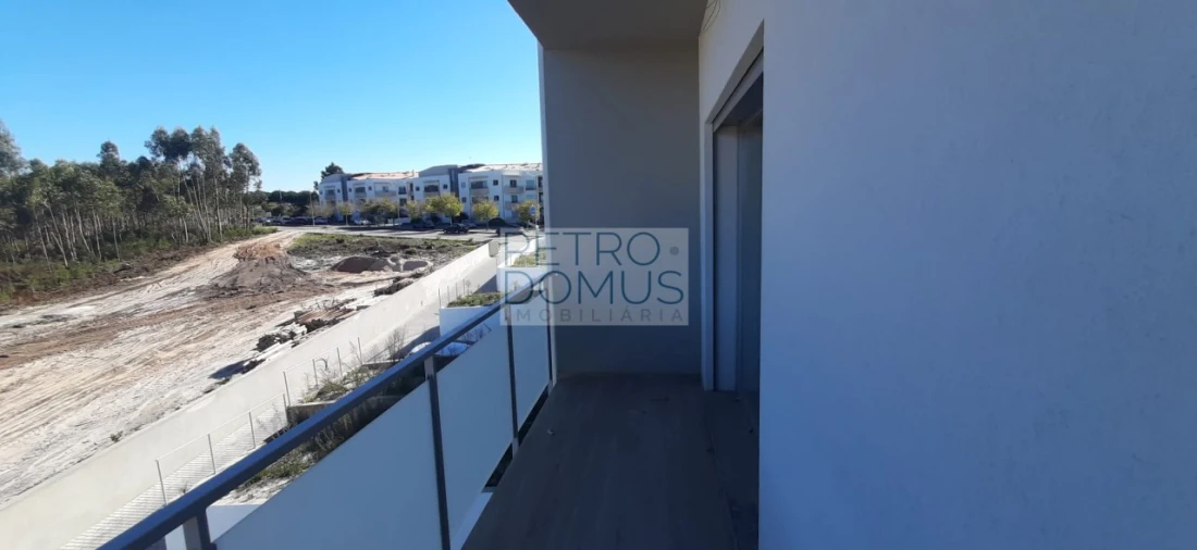 Moradia T4 para Venda em Leiria, Pousos, Barreira e Cortes Foto 6