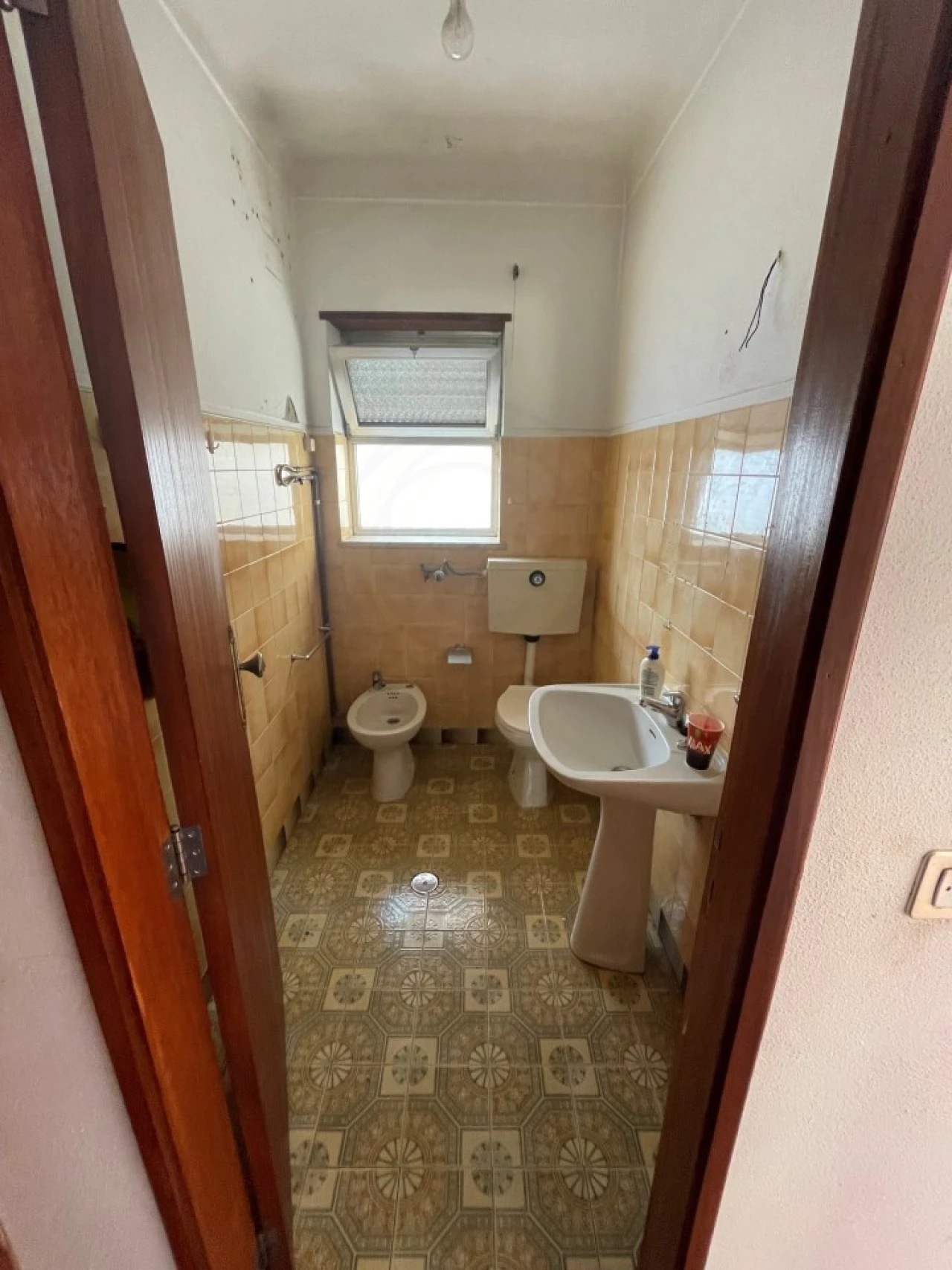 Prédio para Venda em Sé, Santa Maria e Meixedo Foto 11