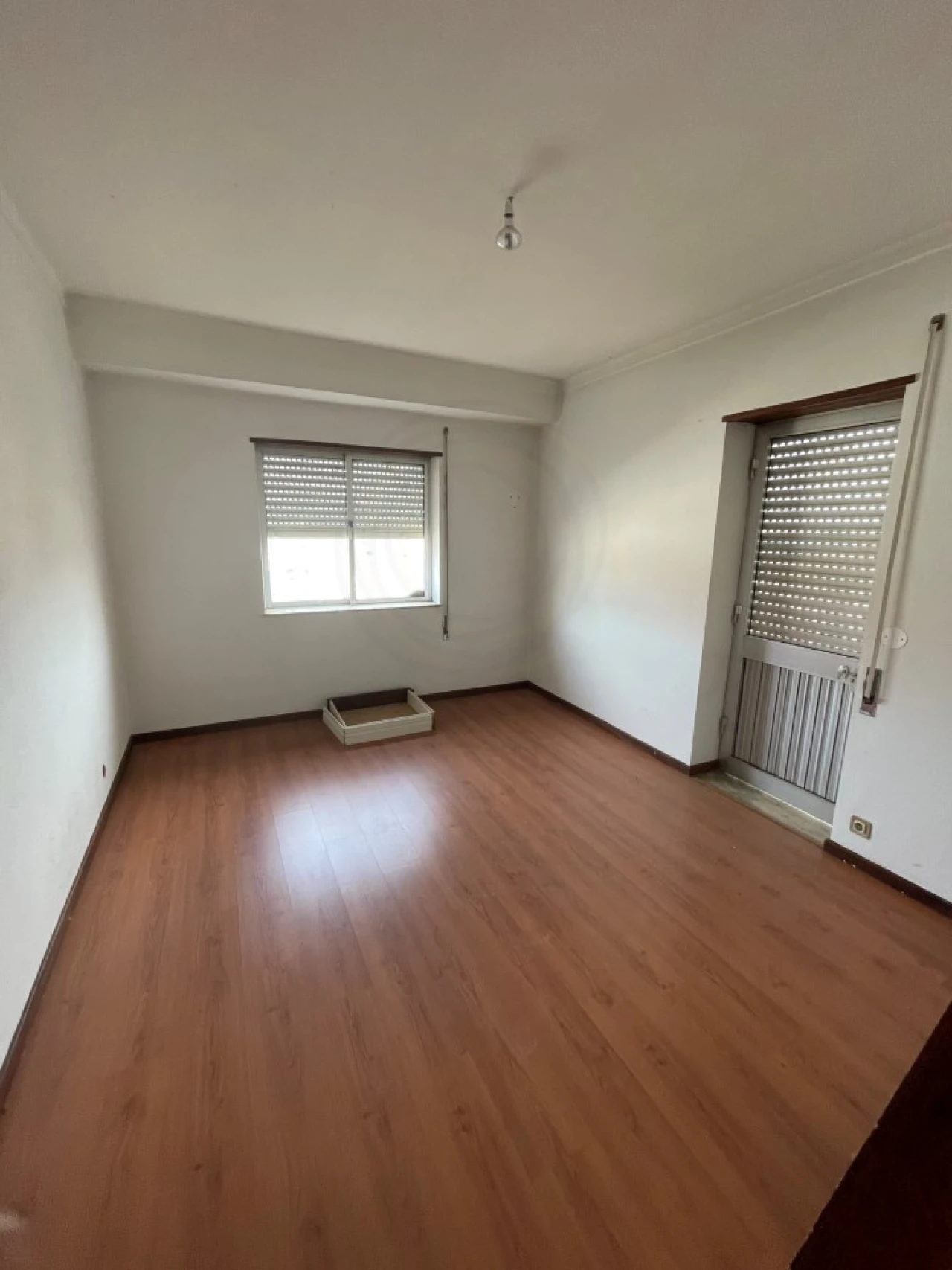 Prédio para Venda em Sé, Santa Maria e Meixedo Foto 15