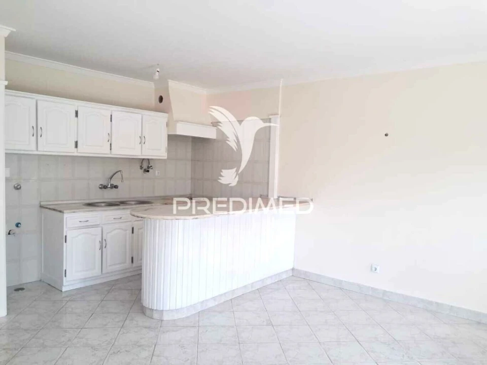 Apartamento T1 para Venda em Santa Maria e São Miguel, São Martinho, São Pedro Penaferrim Foto 7