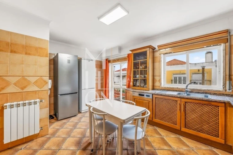 Moradia T2 para Venda em Ramada e Caneças Foto 8