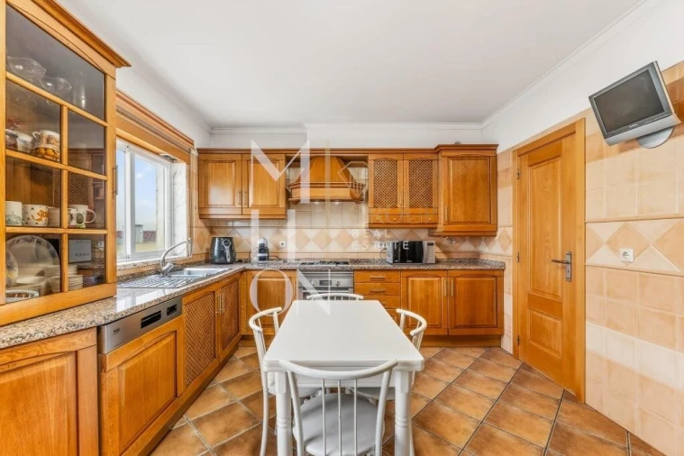 Moradia T2 para Venda em Ramada e Caneças Foto 6