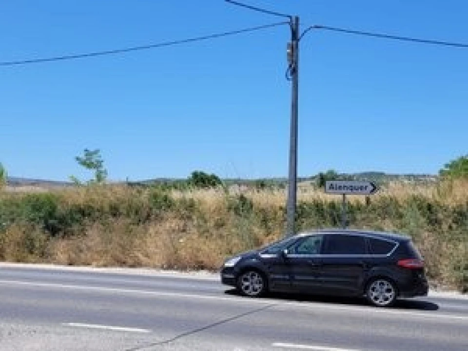 Terreno para Venda em Carregado e Cadafais Foto 2
