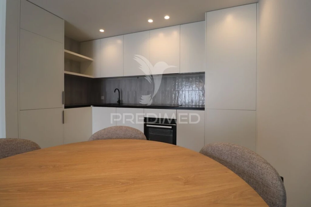 Apartamento T1 para Venda em Azurem Foto 6