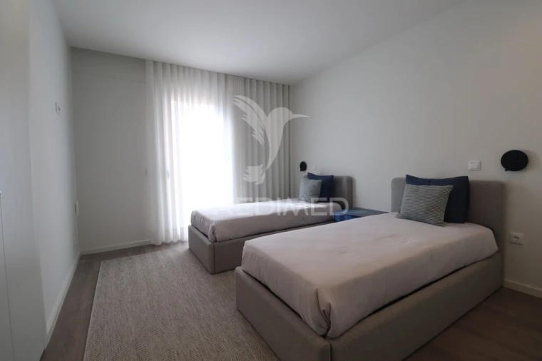 Apartamento T1 para Venda em Azurem Foto 13