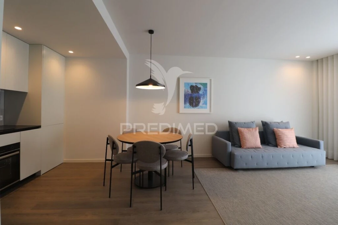 Apartamento T1 para Venda em Azurem Foto 2