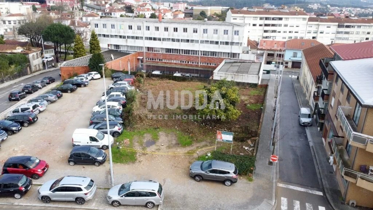 Terreno para Venda em São João da Madeira Foto 26