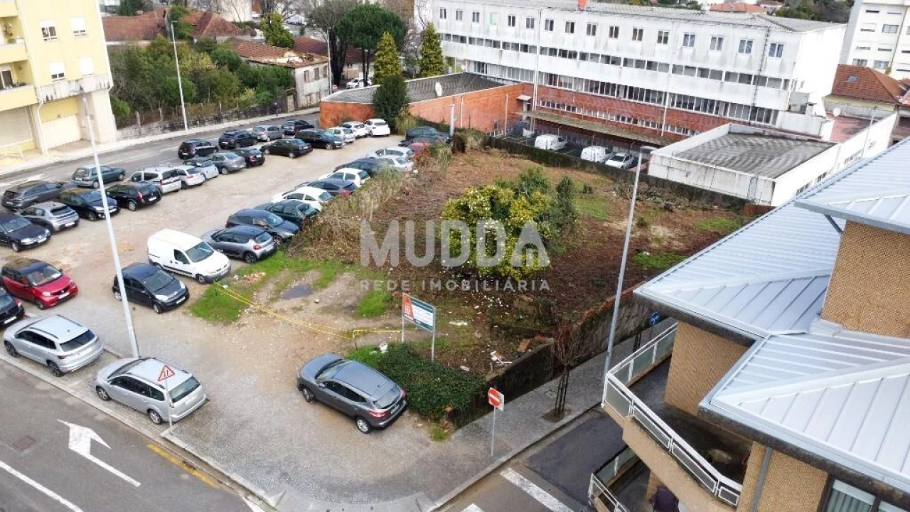 Terreno para Venda em São João da Madeira Foto 27