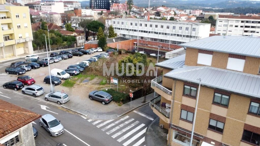 Terreno para Venda em São João da Madeira Foto 4