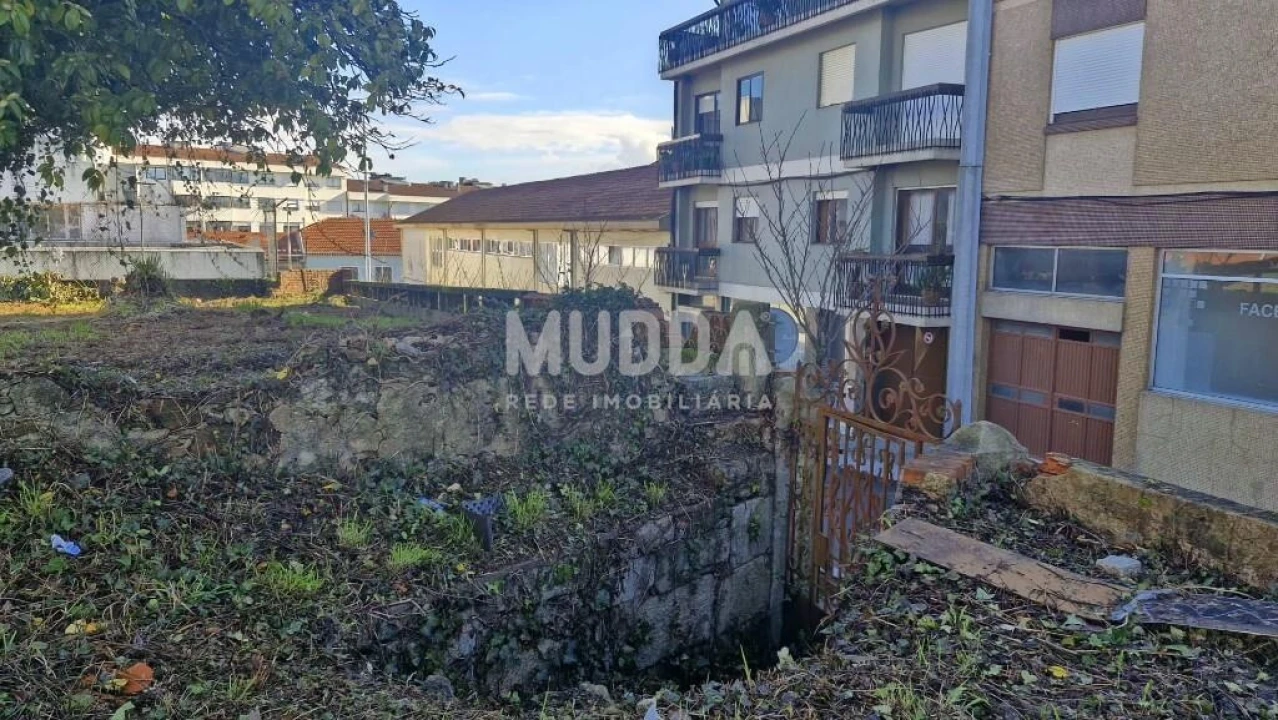 Terreno para Venda em São João da Madeira Foto 8