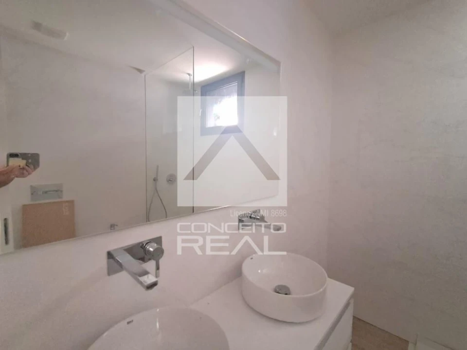 Apartamento T2 para Venda em Mafamude e Vilar do Paraíso Foto 26