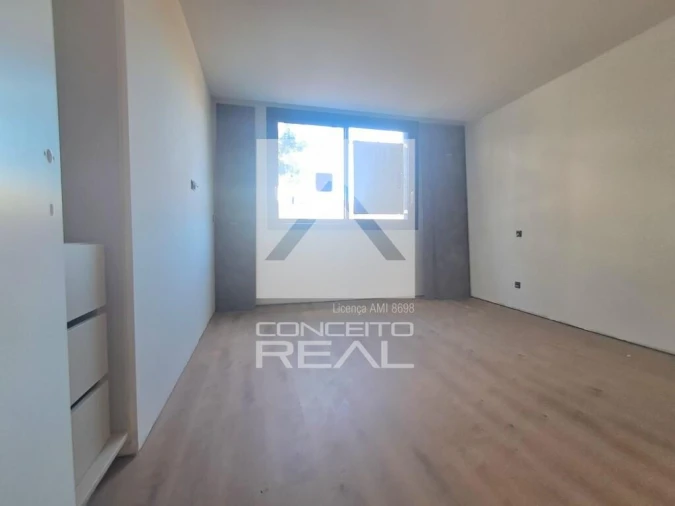 Apartamento T2 para Venda em Mafamude e Vilar do Paraíso Foto 47