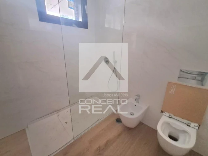 Apartamento T2 para Venda em Mafamude e Vilar do Paraíso Foto 28