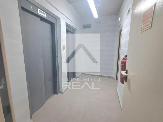 Apartamento T2 para Venda em Mafamude e Vilar do Paraíso Foto 19