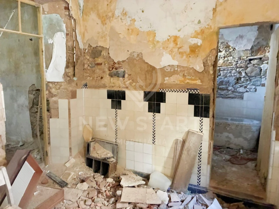 Moradia T5 para Venda em Olhão Foto 7