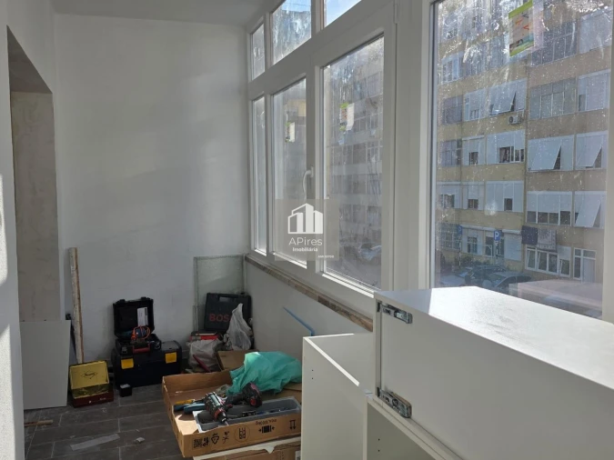 Apartamento T3 para Venda em Laranjeiro e Feijó Foto 19