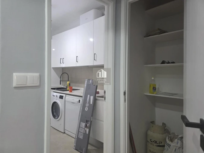 Apartamento T3 para Venda em Laranjeiro e Feijó Foto 5