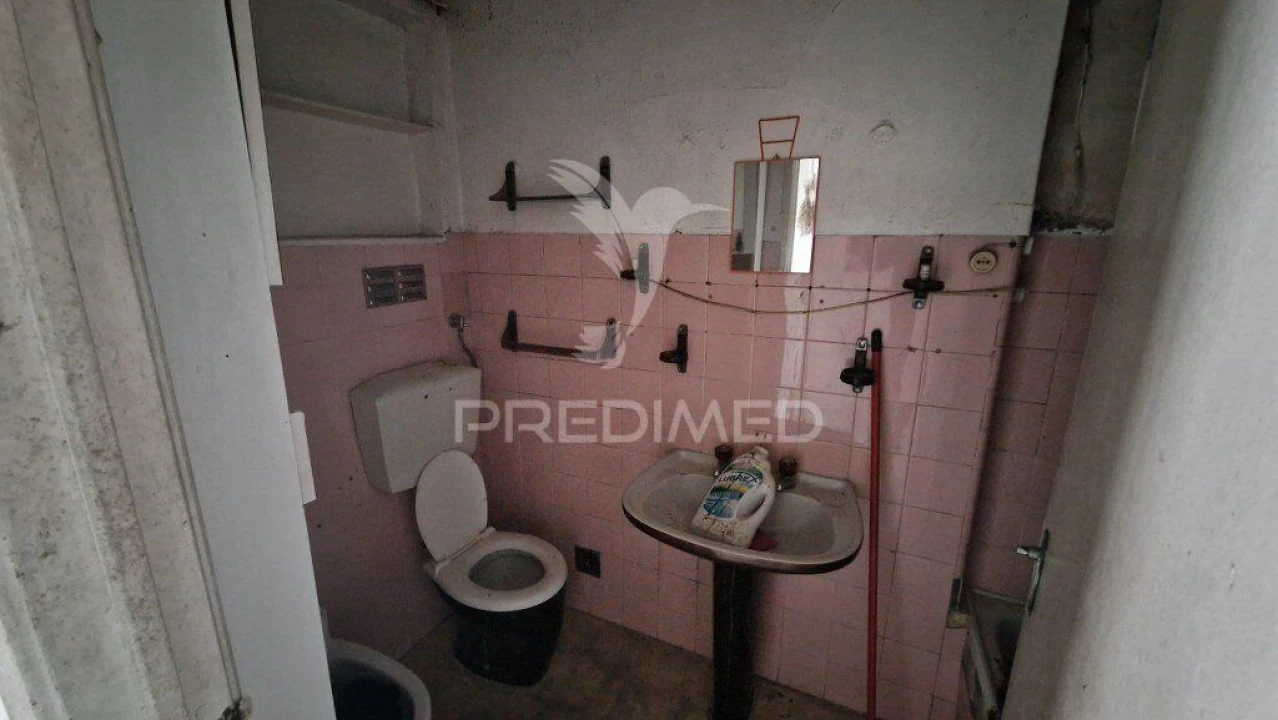 Apartamento T2 para Venda em Vila Franca de Xira Foto 16