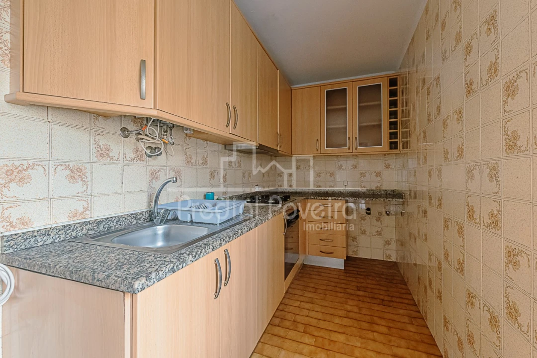 Apartamento T2 para Venda em Aver-O-Mar, Amorim e Terroso Foto 6