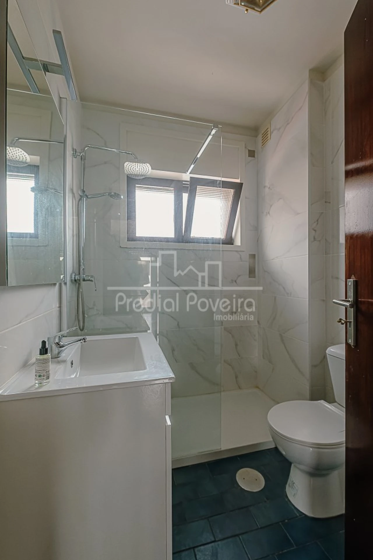 Apartamento T2 para Venda em Aver-O-Mar, Amorim e Terroso Foto 9