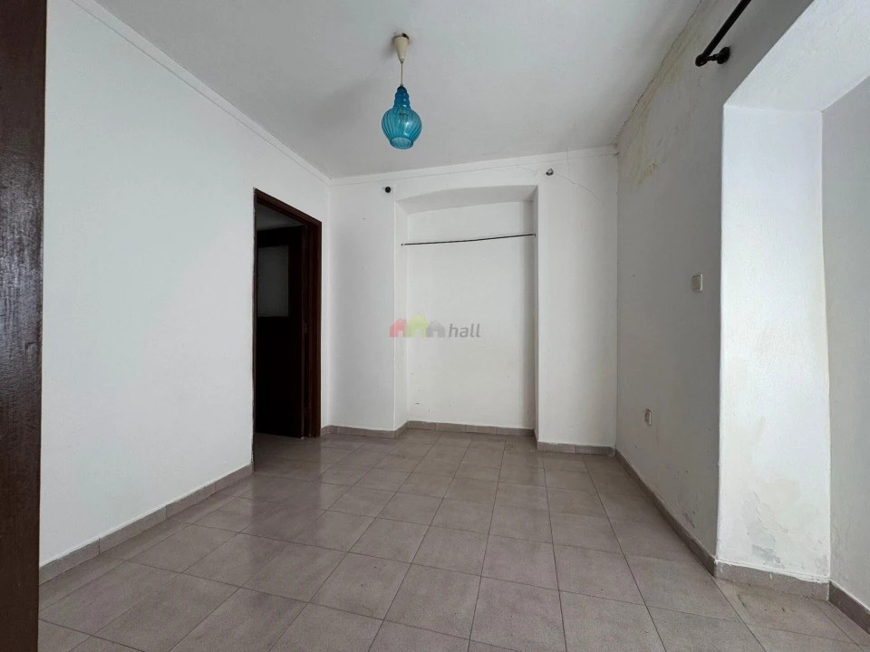 Moradia T1 para Venda em Beja (Santiago Maior e São João Baptista) Foto 1