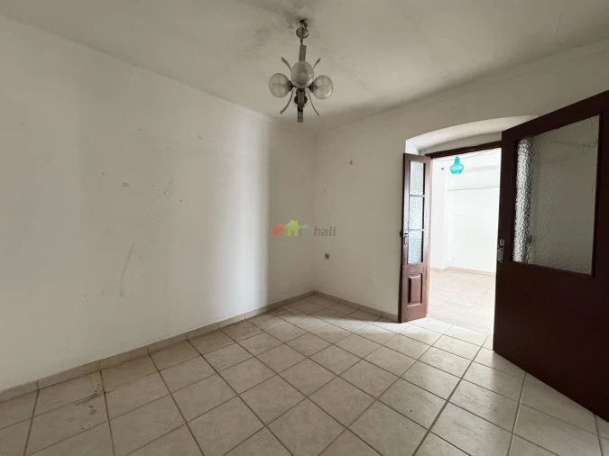 Moradia T1 para Venda em Beja (Santiago Maior e São João Baptista) Foto 2