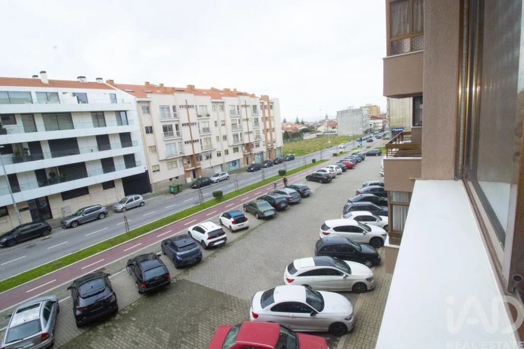 Apartamento T3 para Venda em Espinho Foto 25