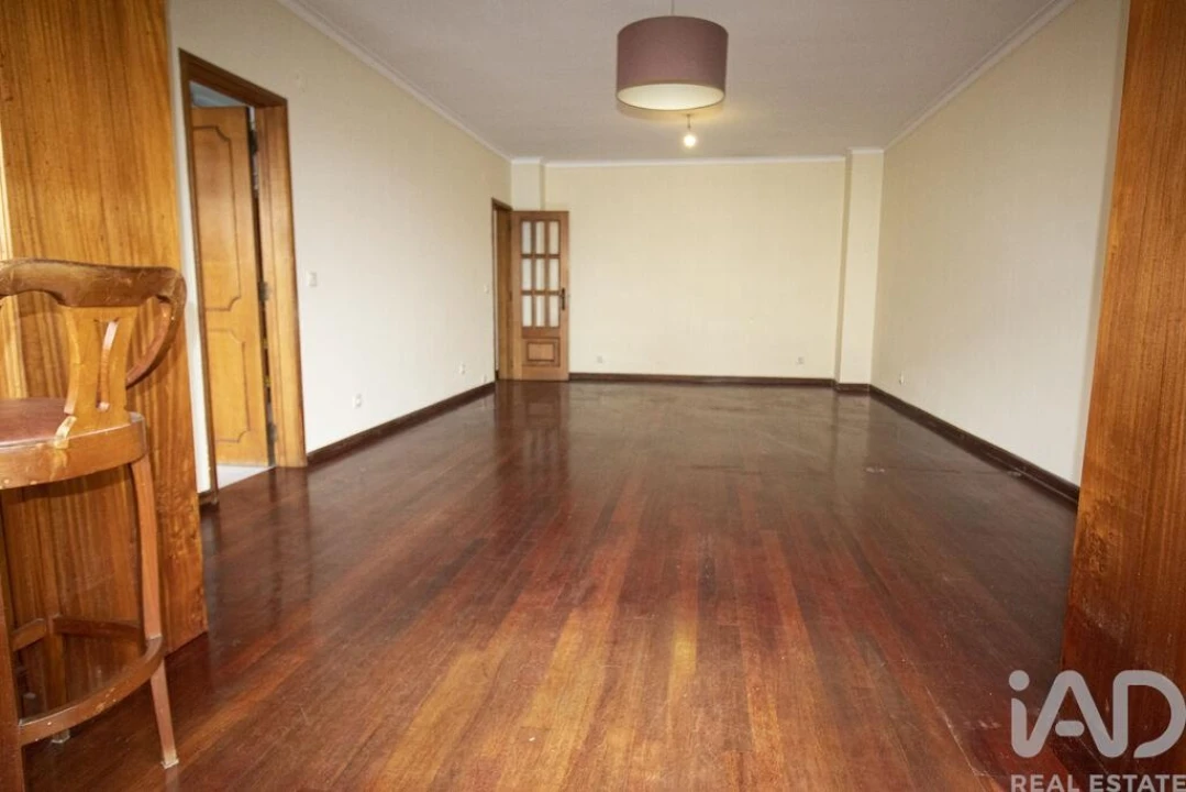 Apartamento T3 para Venda em Espinho Foto 13