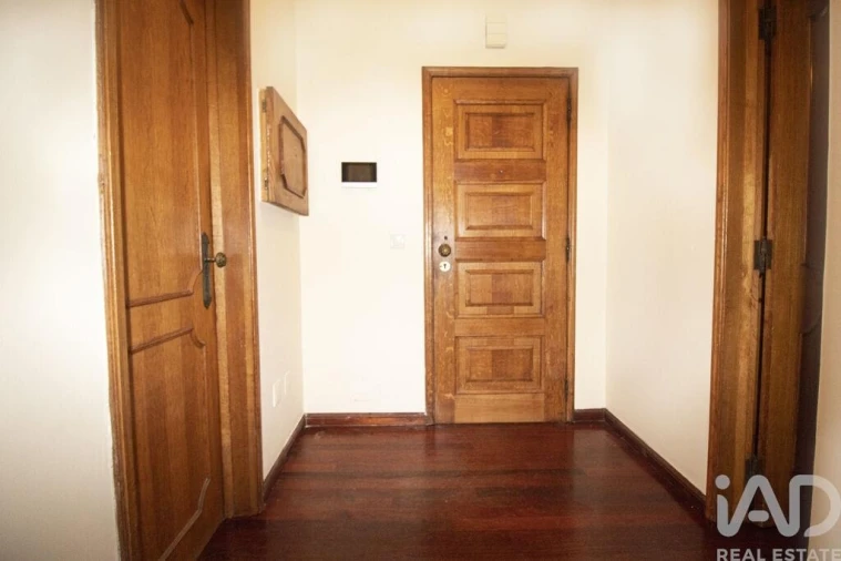 Apartamento T3 para Venda em Espinho Foto 6