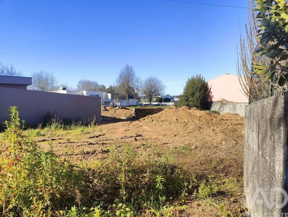 Terreno para Venda em Bougado (São Martinho e Santiago) Foto 8