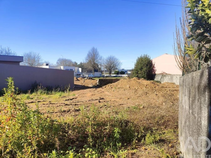 Terreno para Venda em Bougado (São Martinho e Santiago) Foto 8