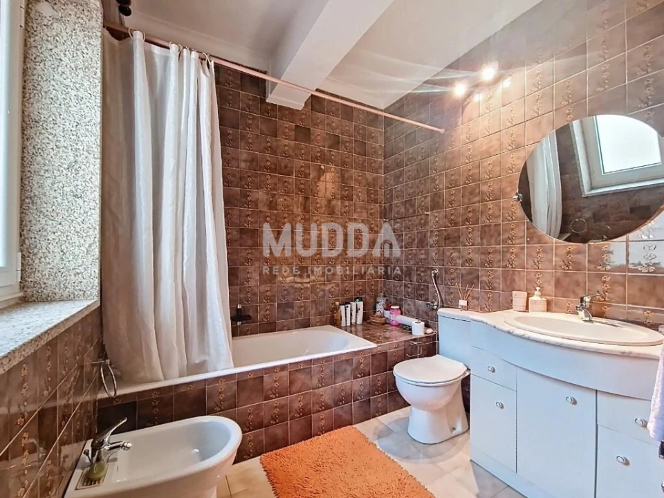 Moradia T6 para Venda em Sé, Santa Maria e Meixedo Foto 16