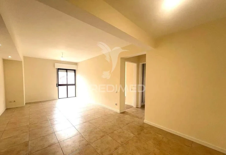 Apartamento T2 para Venda em Algueirão-Mem Martins Foto 6