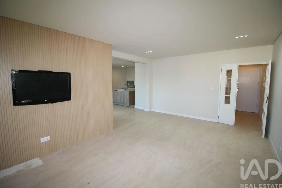 Apartamento T4 para Venda em Albufeira e Olhos de Água Foto 11