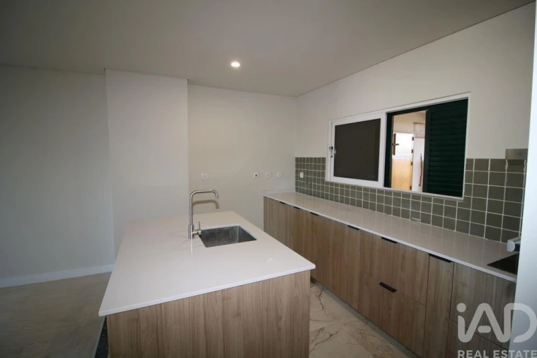 Apartamento T4 para Venda em Albufeira e Olhos de Água Foto 6