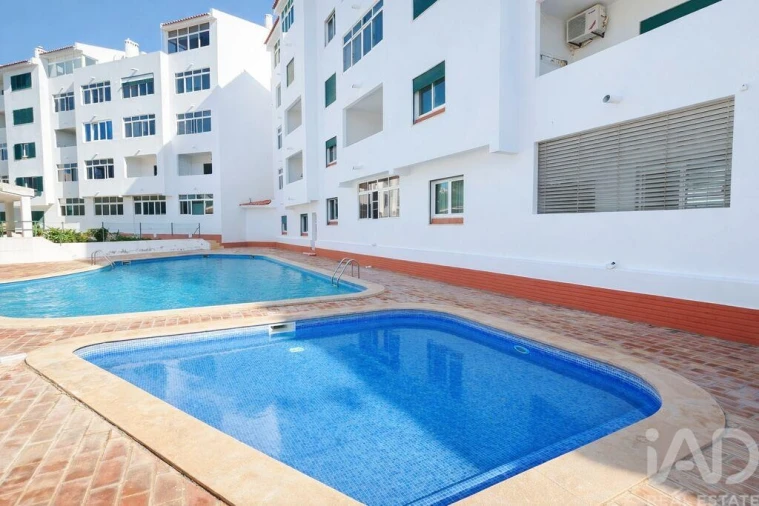 Apartamento T4 para Venda em Albufeira e Olhos de Água Foto 2