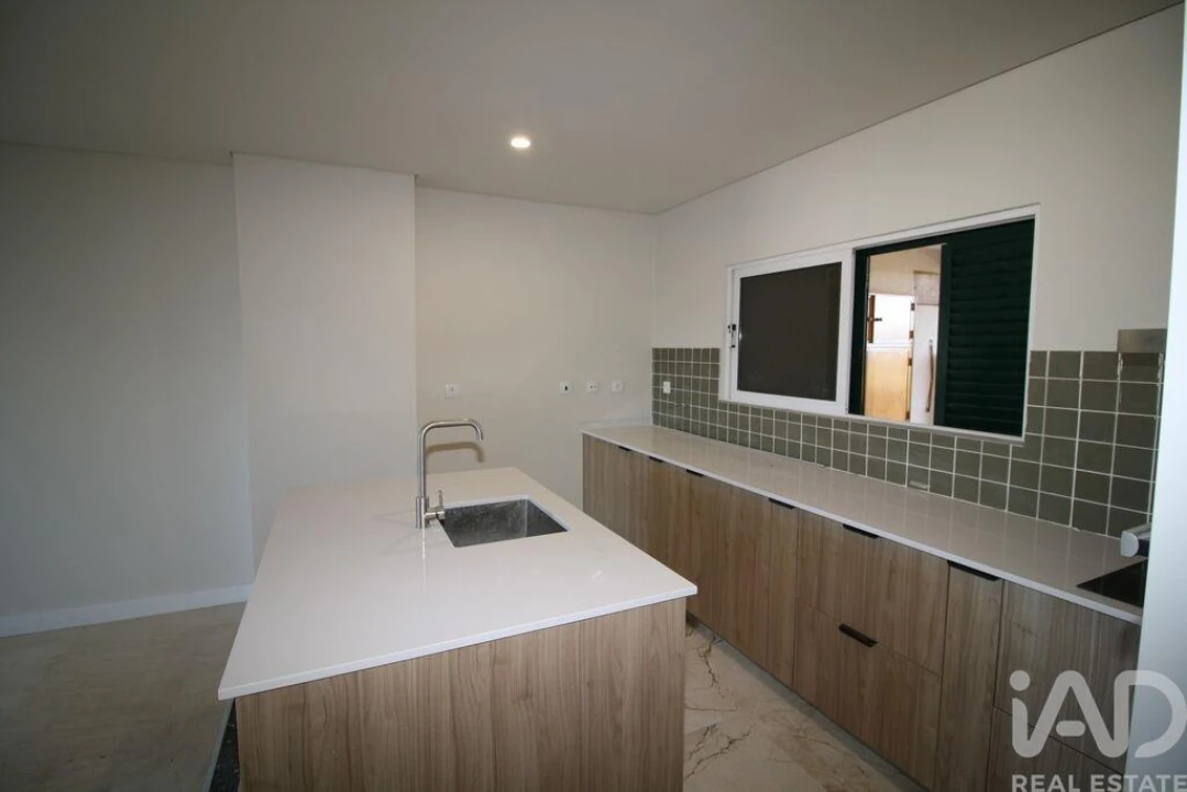 Apartamento T4 para Venda em Albufeira e Olhos de Água Foto 6